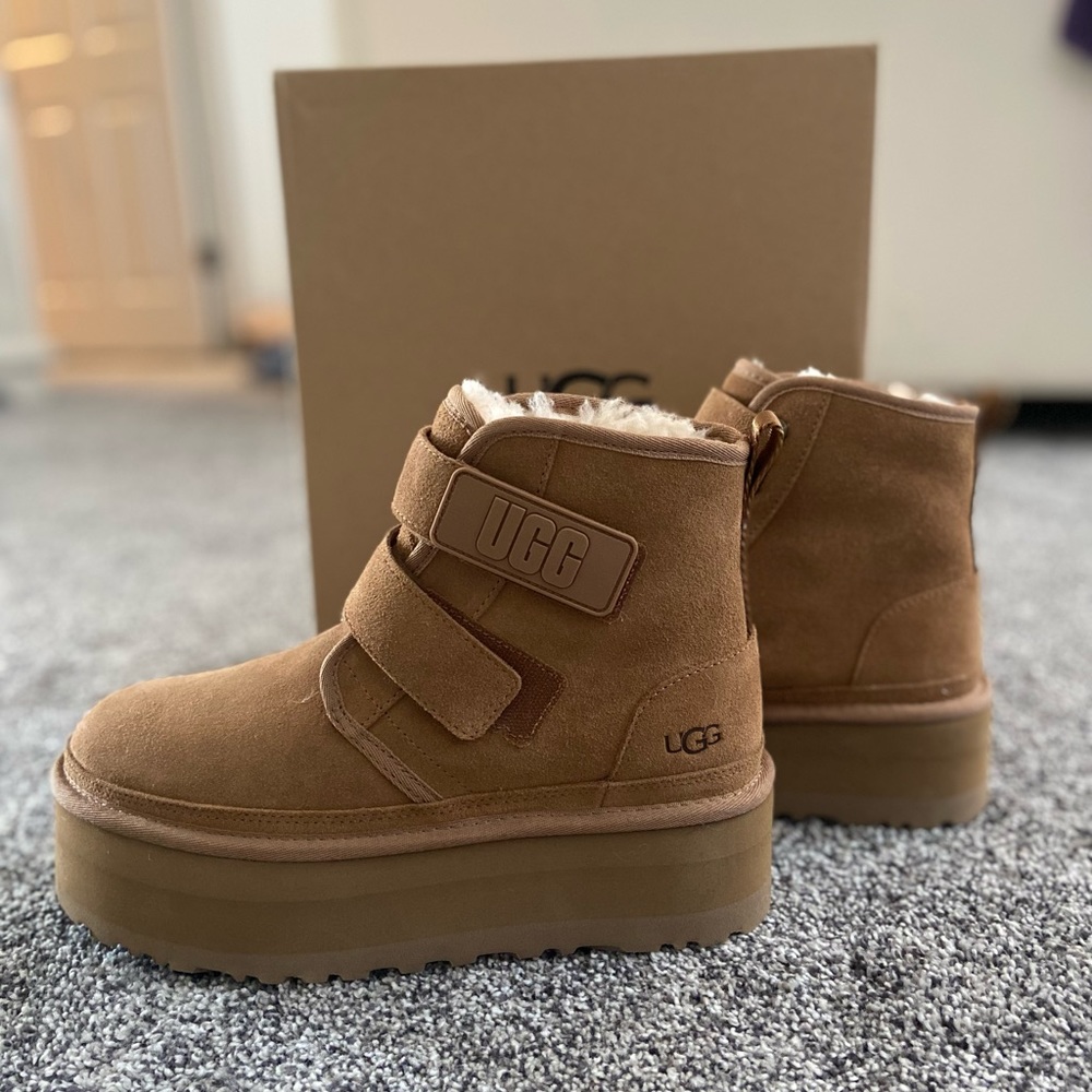 Brand New Ugg Neumel Platform
